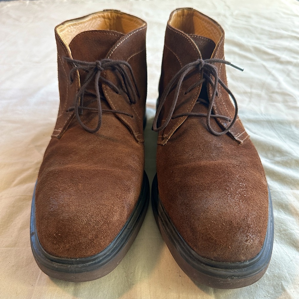 Donald J. Pliner Ericio Suede Chukka Boot size 10